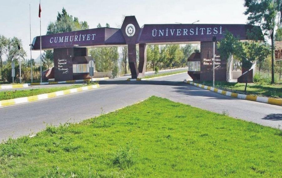 cumhuriyet-universitsi-1
